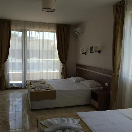 Boulevard Luxury Солнечный берег